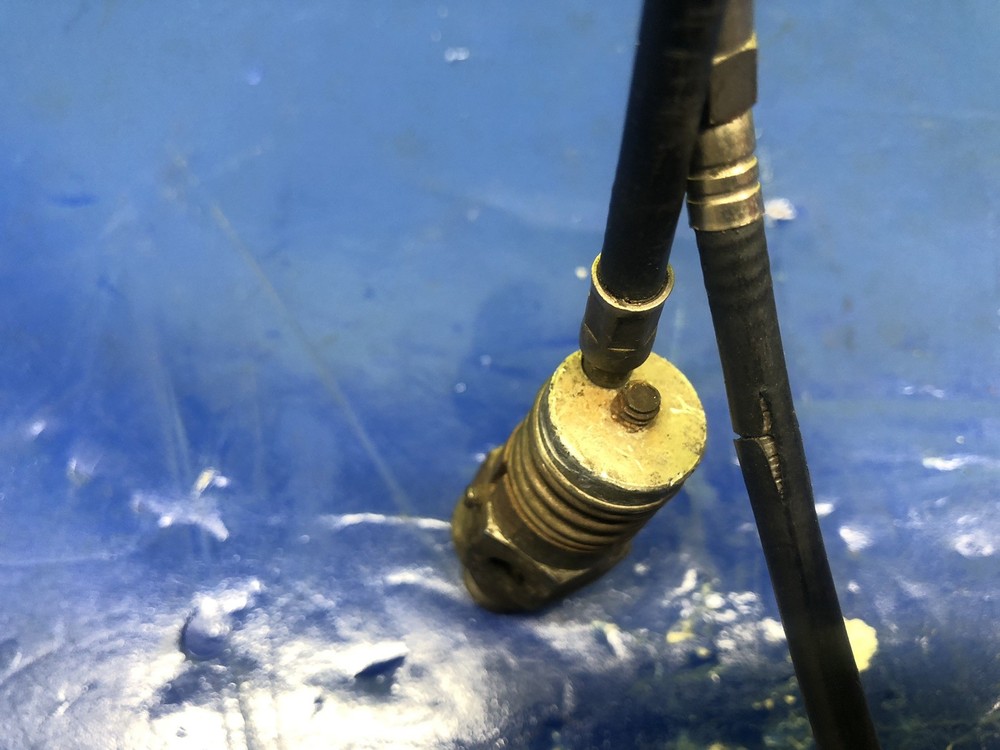 Vintage Decompression Release With Cable And Lever
