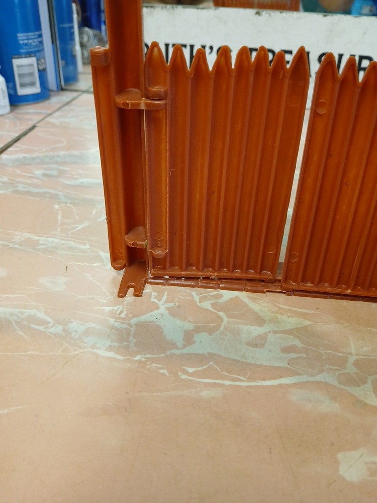 Marx Fort Apache Play Set Gate With Doors Brown DAMAGE READ