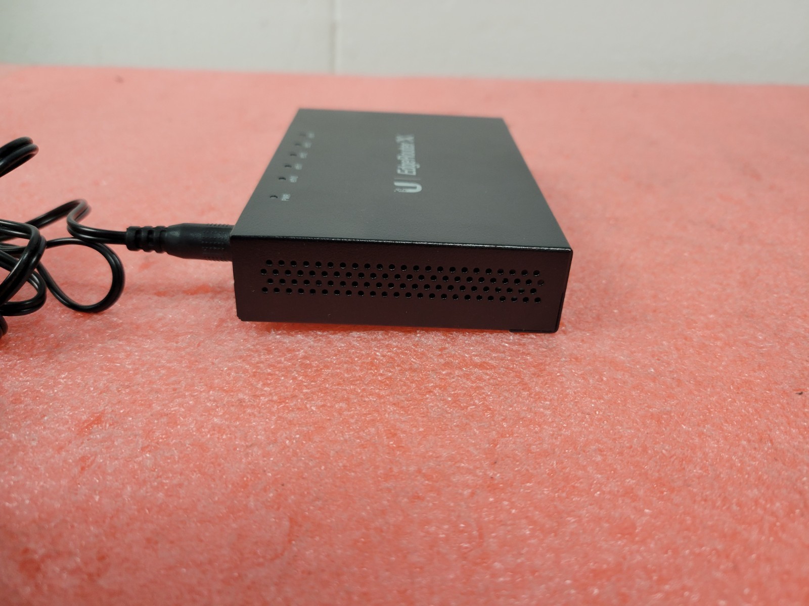 Ubiquiti Networks EdgeRouter X ER-X Gigabit Wired Router | C452