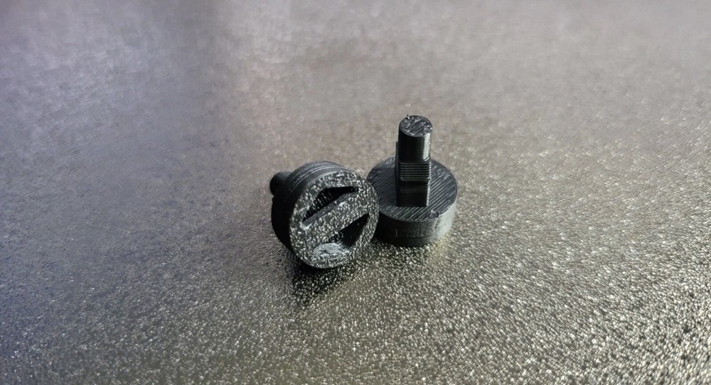 Alfa Romeo Warning Triangle Bracket Securing Pins