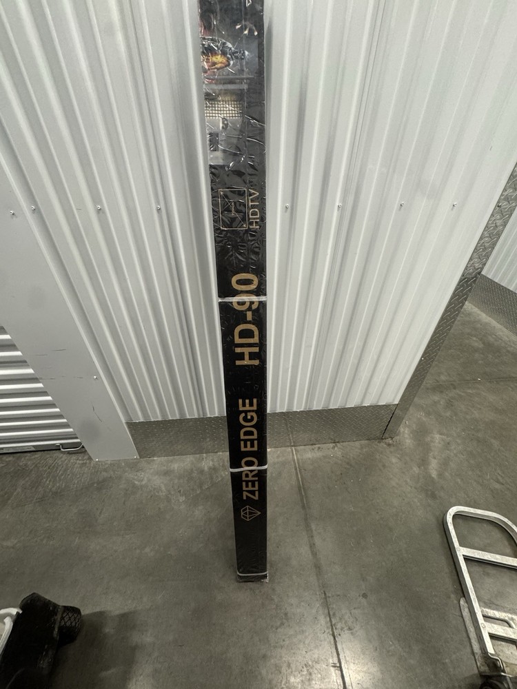 ZERO EDGE HD-90 3D HD PROJECTOR SCREEN