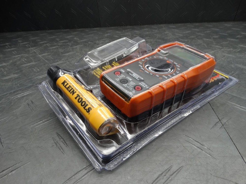 Klein Tool Multimeter Voltage Tester & Outlet Tester Premium Electrical Tool Set