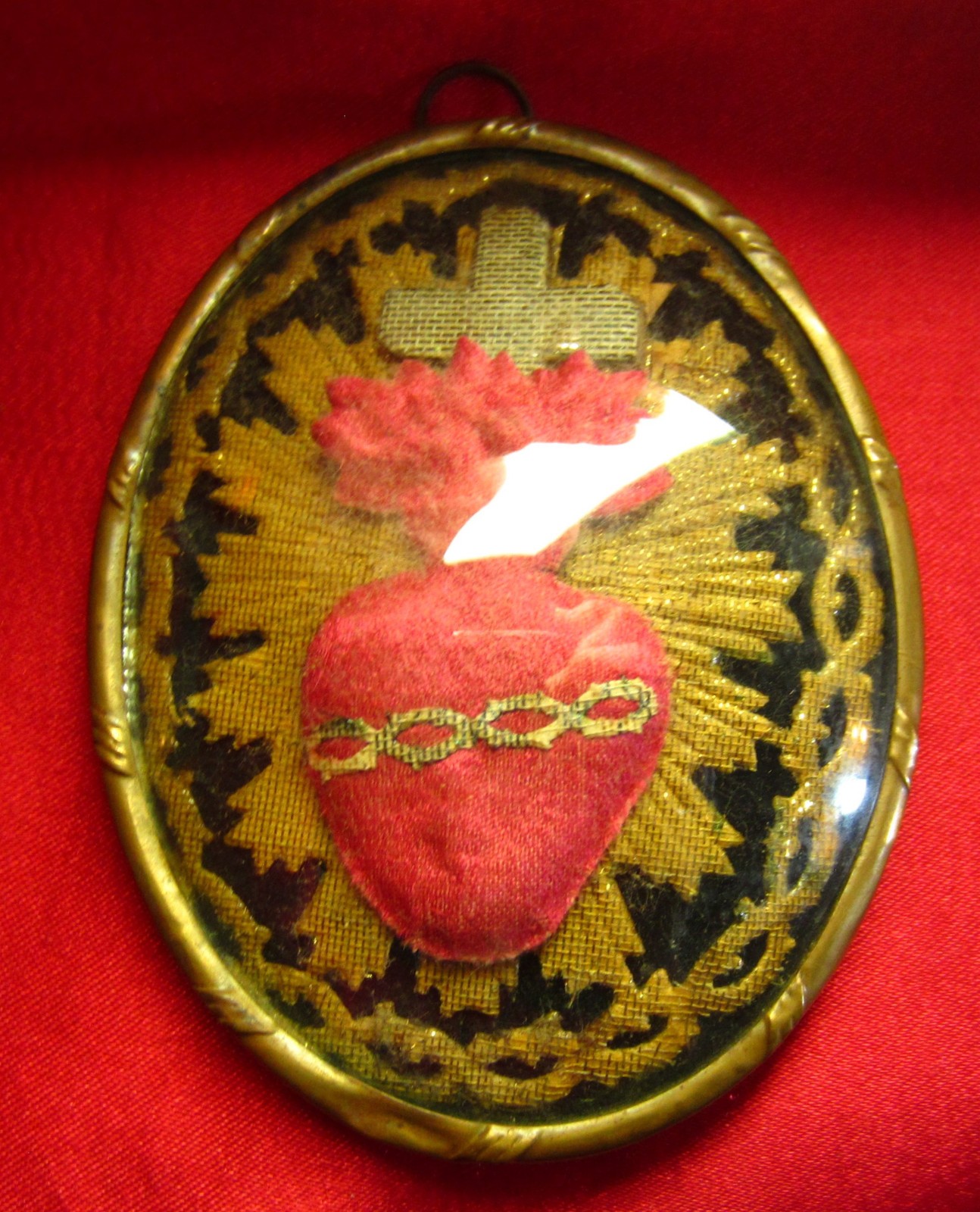 Antique SACRED HEART EX VOTO Reliquary Catholic French Domed Glass CROWN THORNS