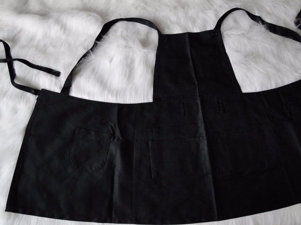 Outstanding Black Multi-Pocket Apron