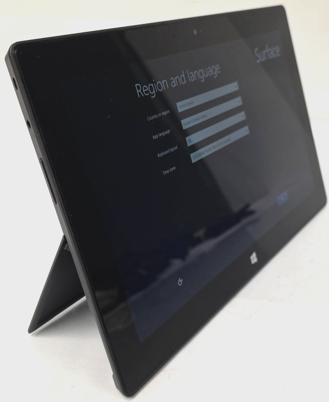 Microsoft Surface RT| NVIDIA Tegra 3| 2GB RAM| 32GB SSD| Windows RT 8.1