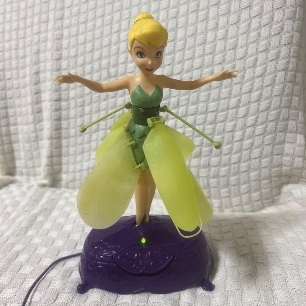 Disney Flutterbye Flying Fairy Tinker Bell Spin Master Agatsuma