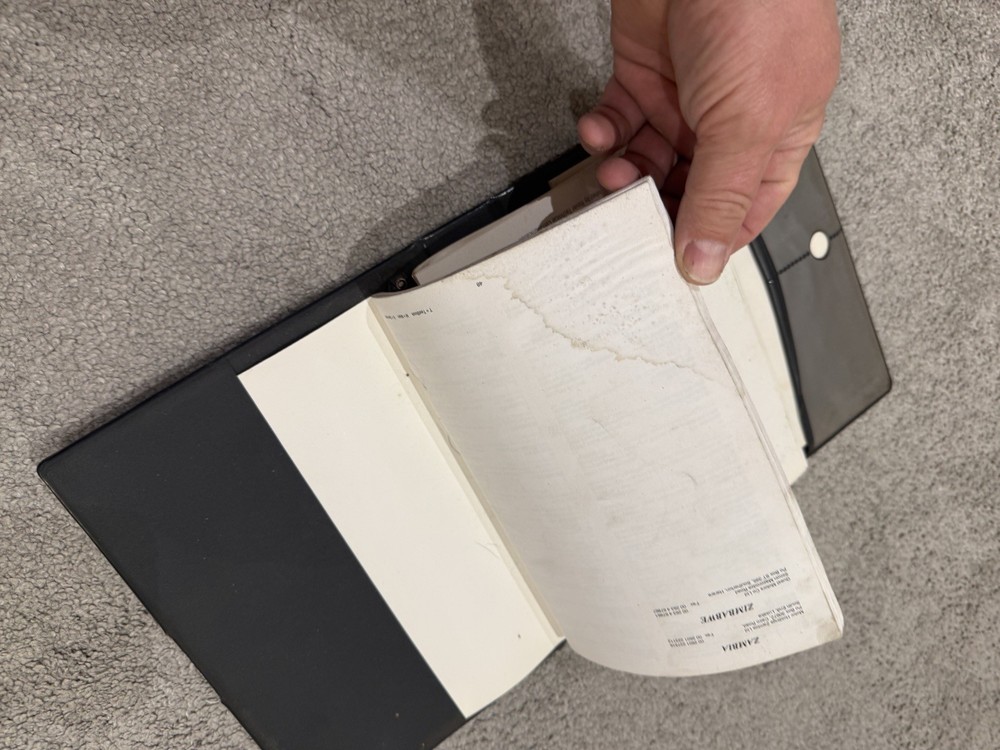 Land Rover Defender Owner Handbook