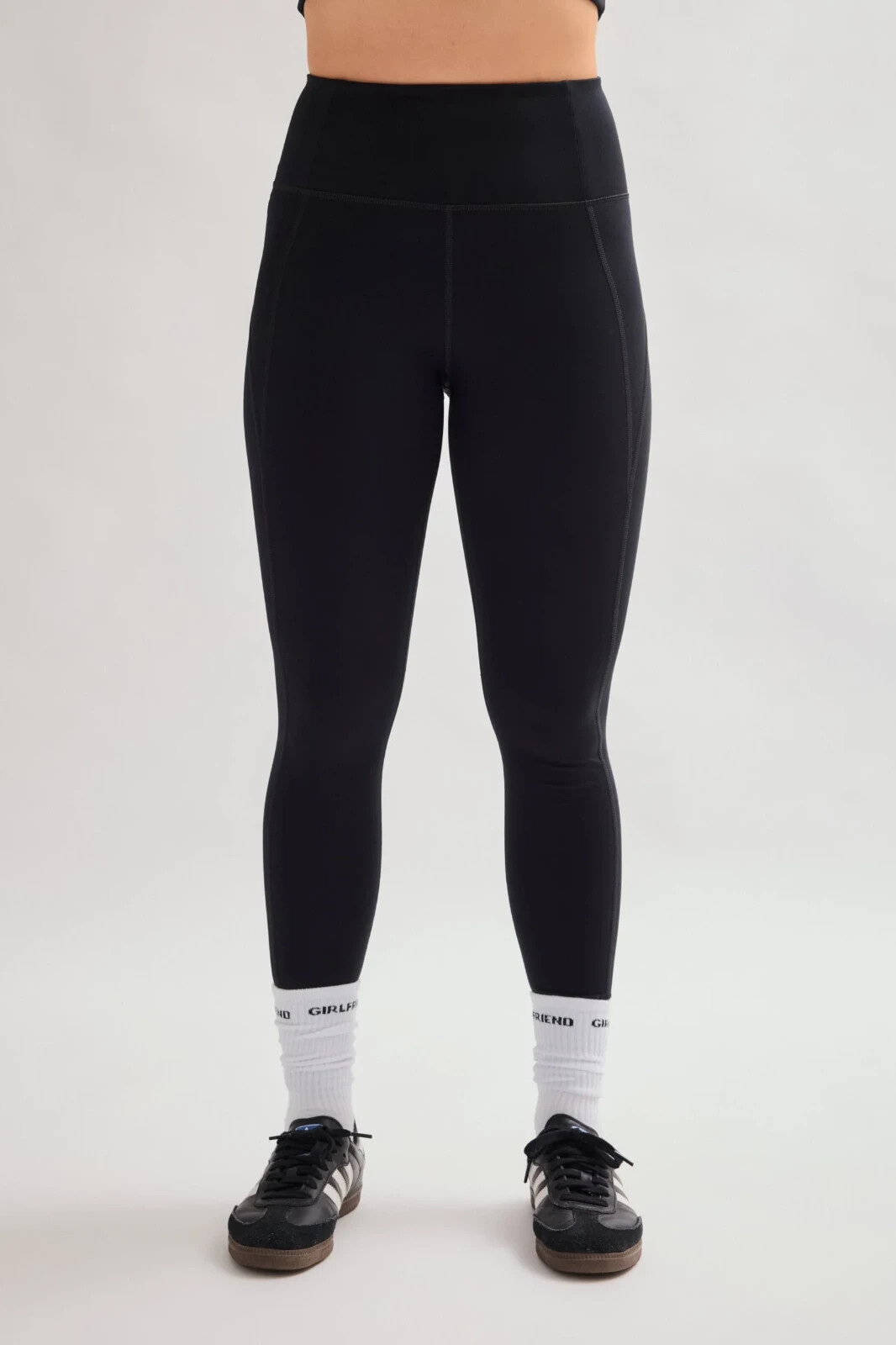 Girlfriend Collective Compressive High-Rise Legging in Black, Size Medium