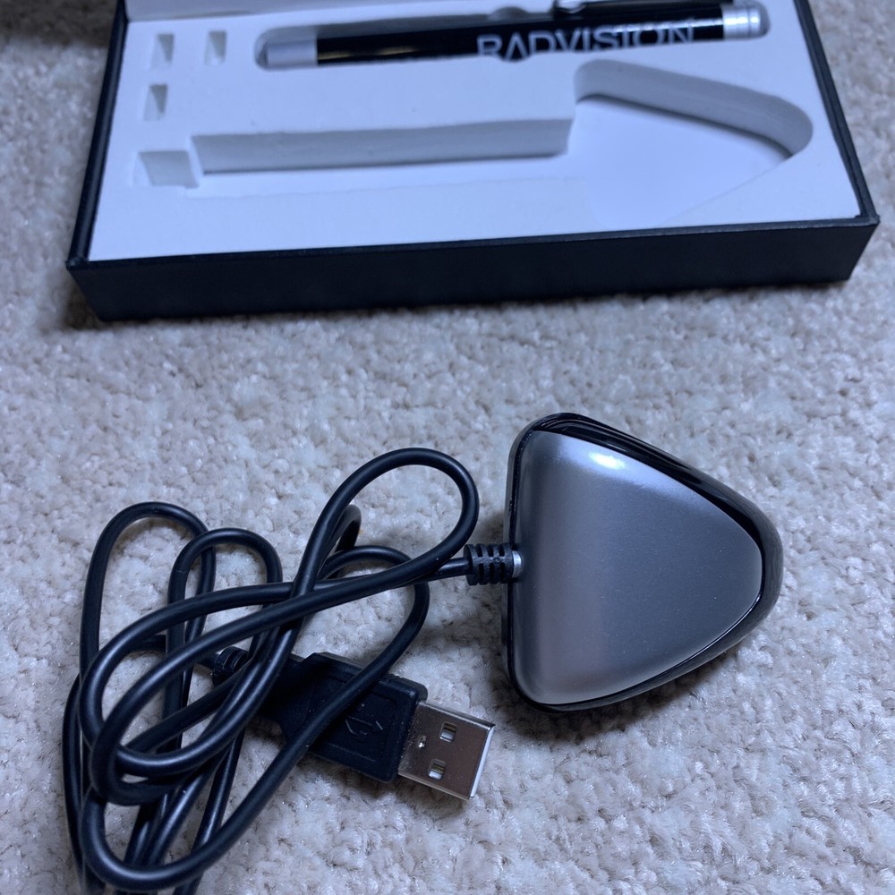 Used Radvision Wireless Laser USB Representation Remote Pointer In Case