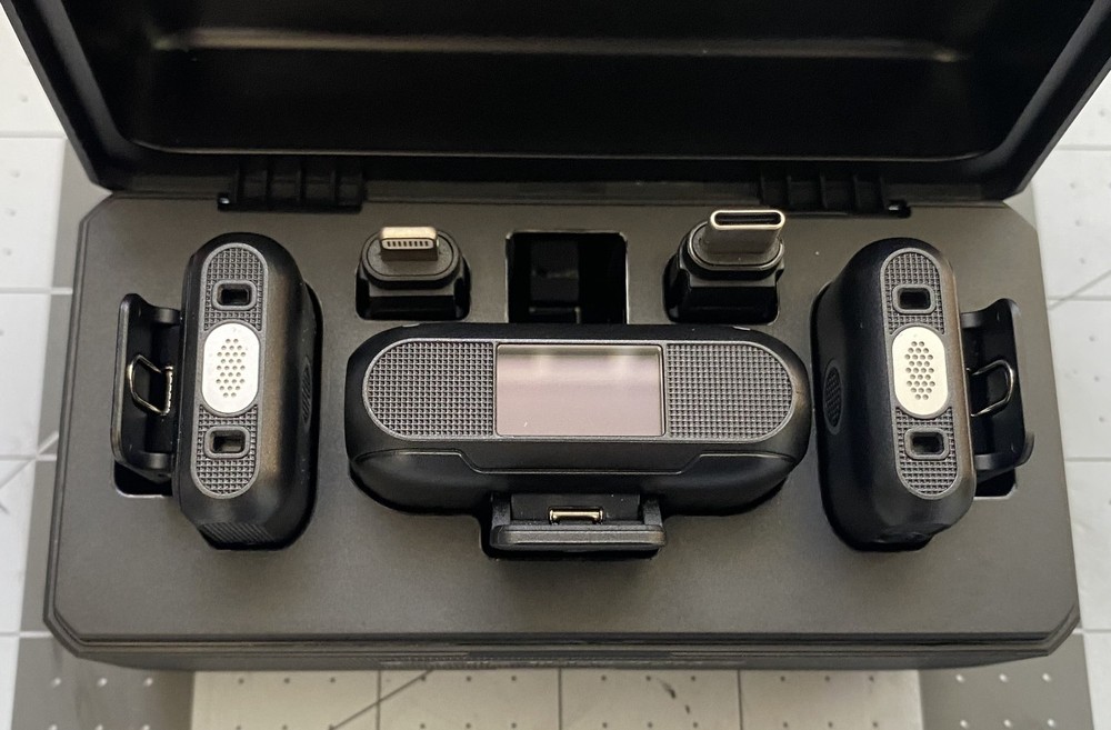 Saramonic Blink500b2 | Missing Few Items | Includes Carrying Pouch | READ DESC!!