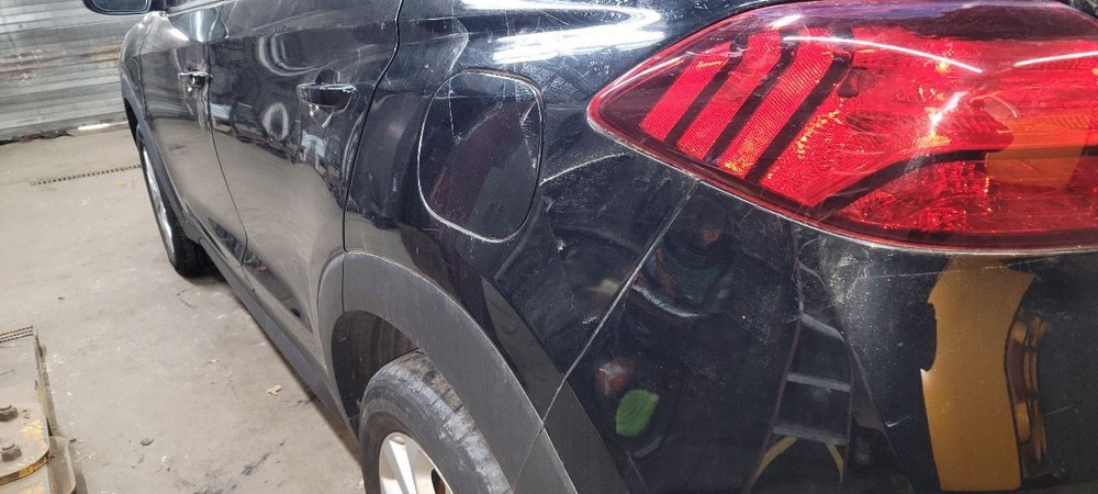 19-21 Hyundai Tucson Camera/Projector Camera Windshield Upper Center