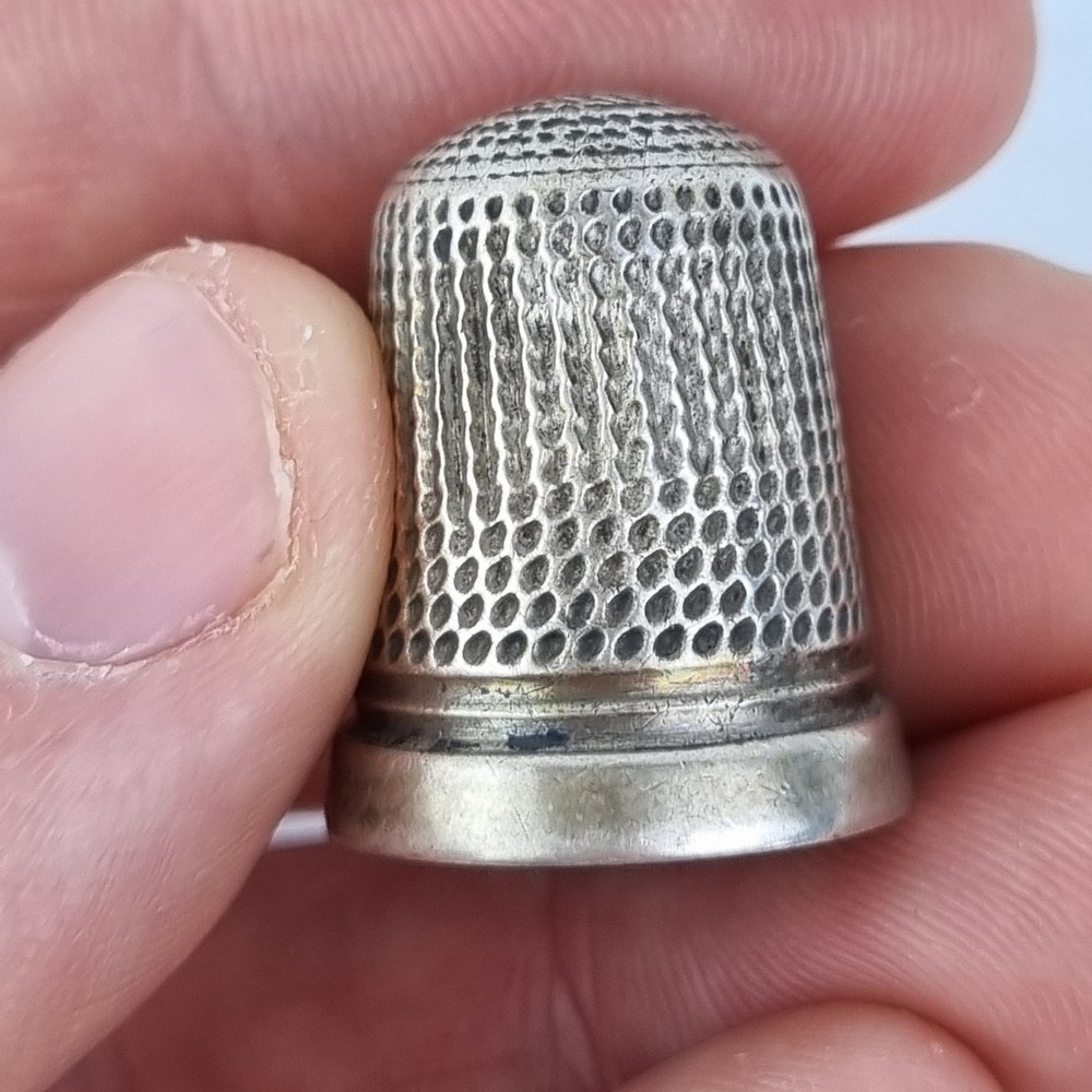 Antique Solid Silver Thimble Birmingham 1916 James Swann