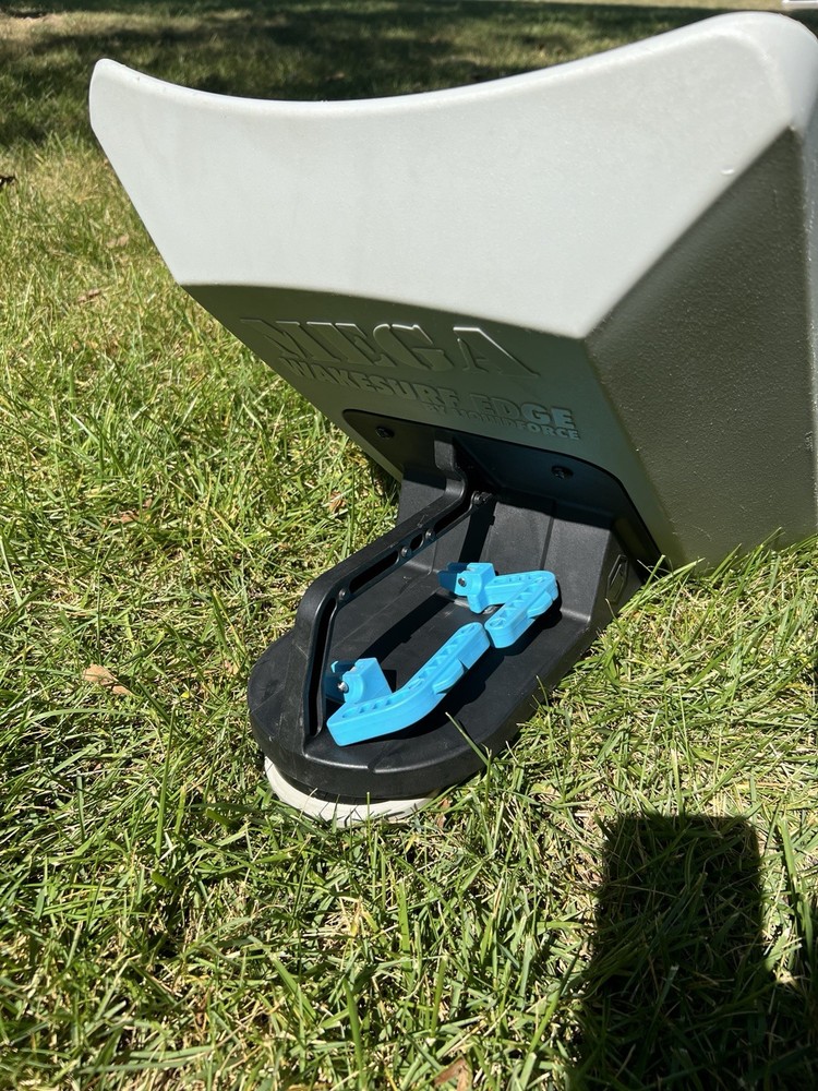 Liquid Force Wakesurf Edge Mega Wave Shaper