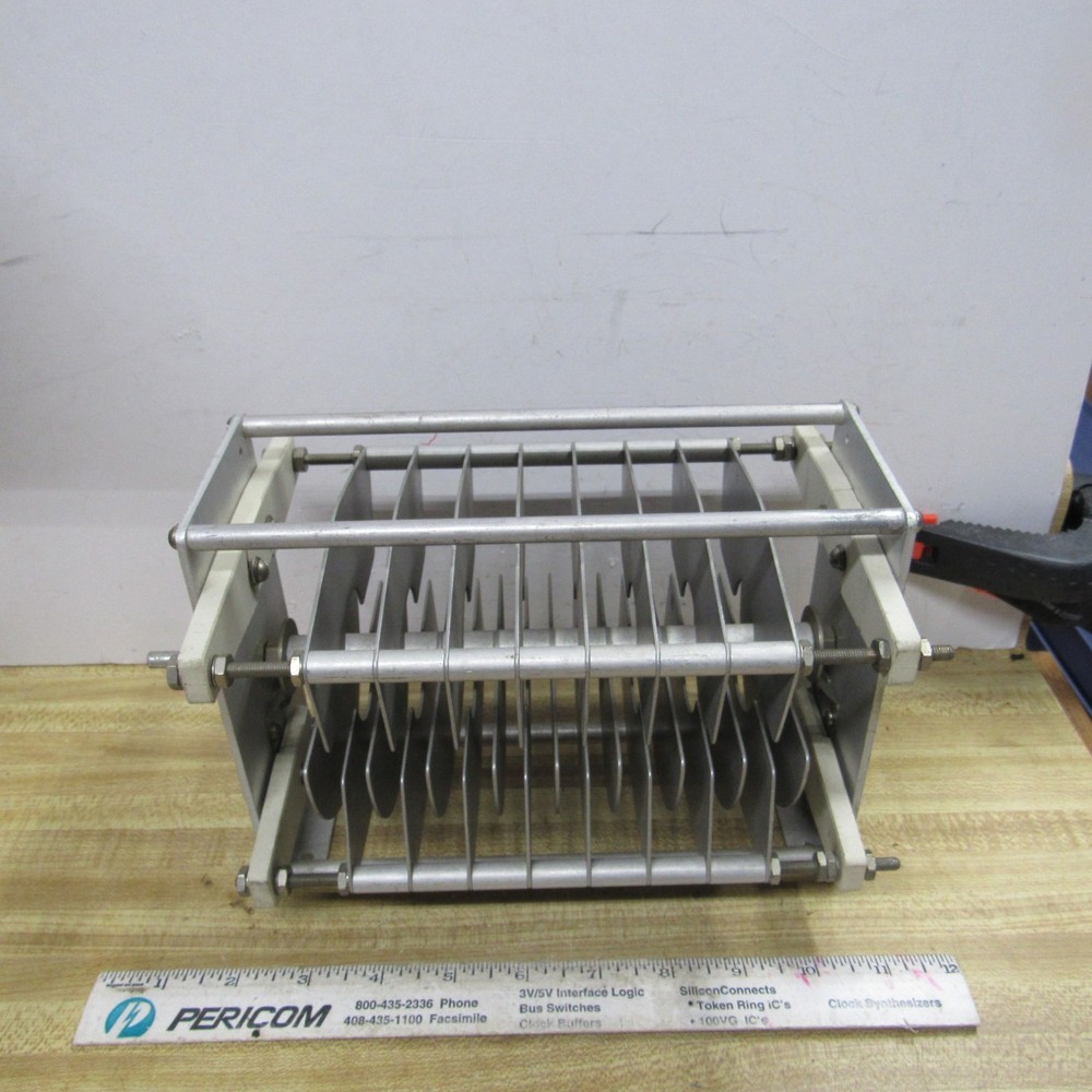 Variable Capacitor  TRANSMITTING DIFFERENTIAL 30 to 100 pF  1/4 in shaft