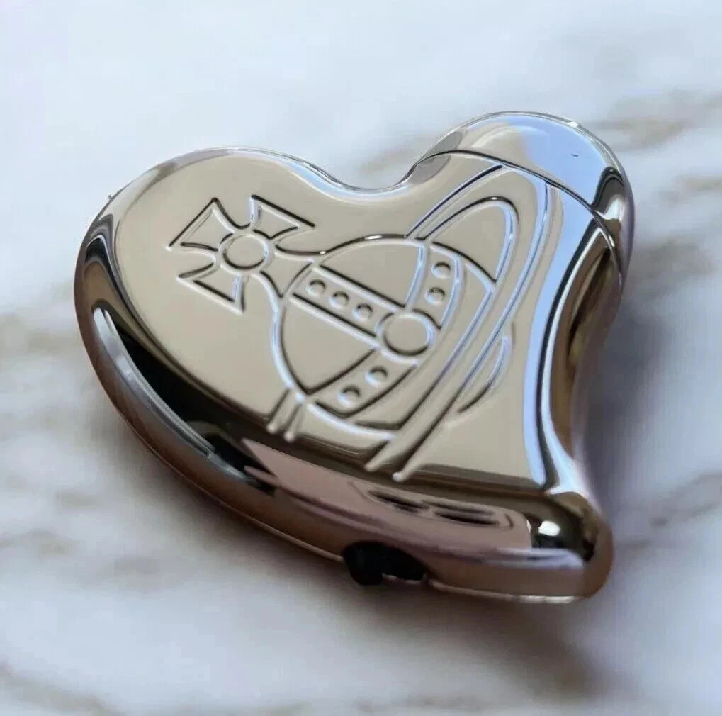 Vivienne Westwood Orb Heart Lighter Gunmetal Gas Lighters Luxury Pocket Lighter
