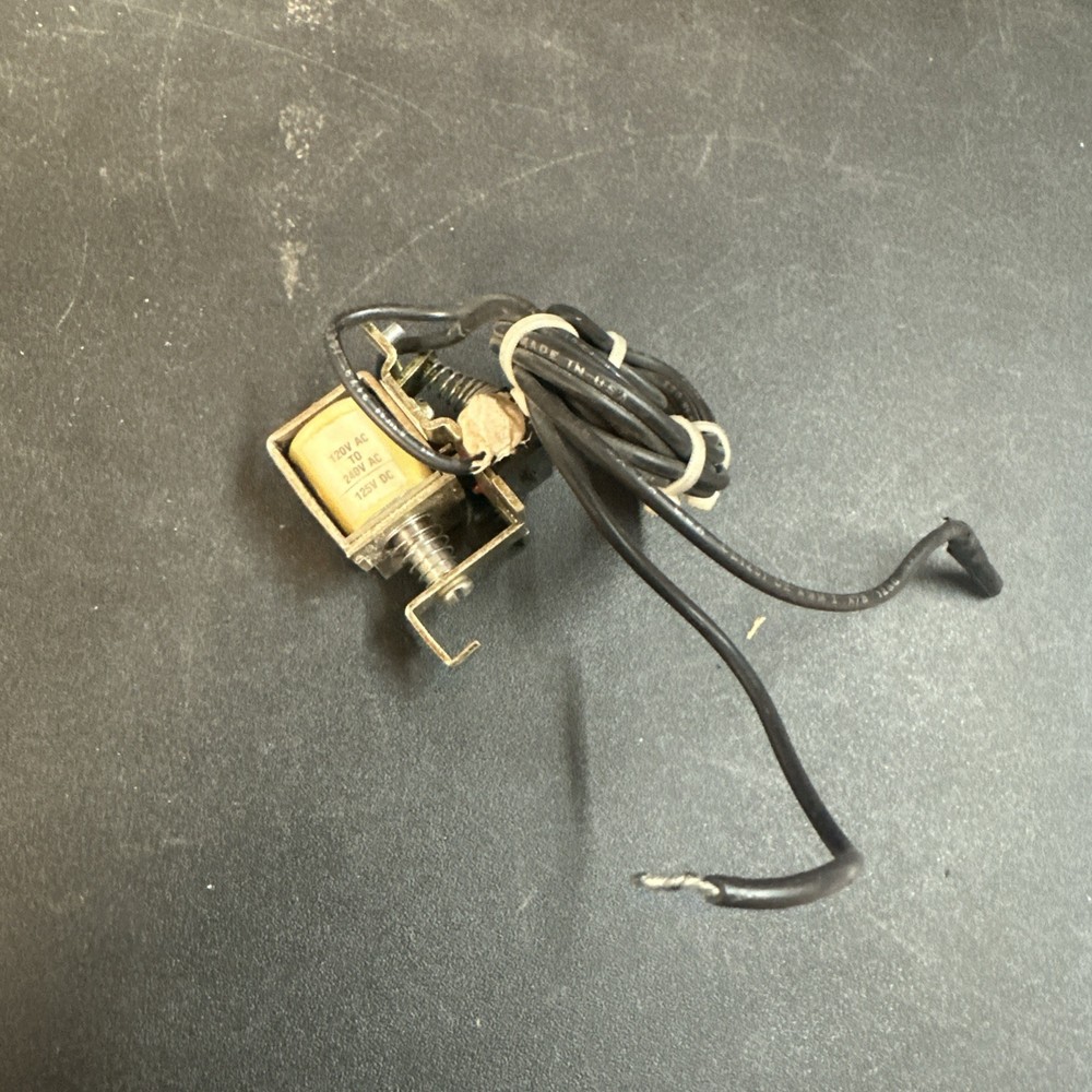 EATON SHUNT TRIP (USED) G49