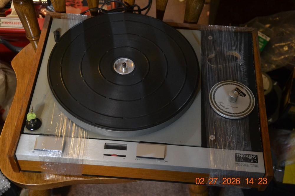 EXC CONDITION THORENS TD 125 TURNTABLE EXC SOUNDING