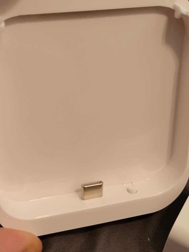 Square Dock for Square Reader 2nd Generation – Stand w/ Cable & Charger – NOB