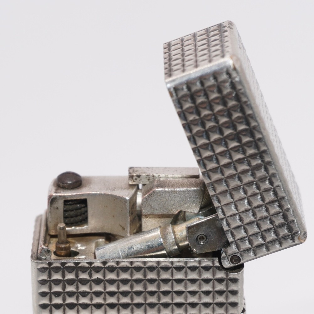 Dunhill Lighter Silver Plate Hobnail Pattern_Ultrasonically cleaned_Working