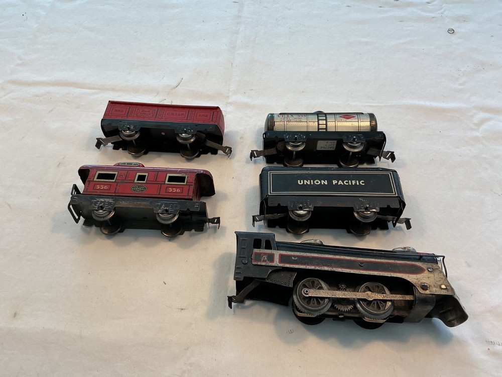 MARX Postwar Steam Engine Set w. Transformer Tracks Freight Car Set 0 scale