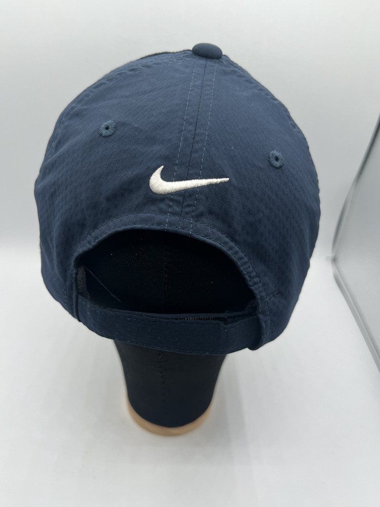William & Reed Nike Golf Blue/Navy Golf Polyester Adjustable