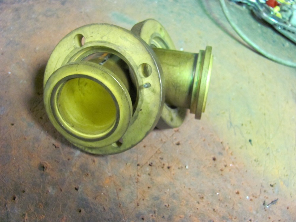 ANDREW BRASS COPPER 90 DEGREE ELBOW 1 5/8 D CONNECTOR TYPE 1061 50 OHMS