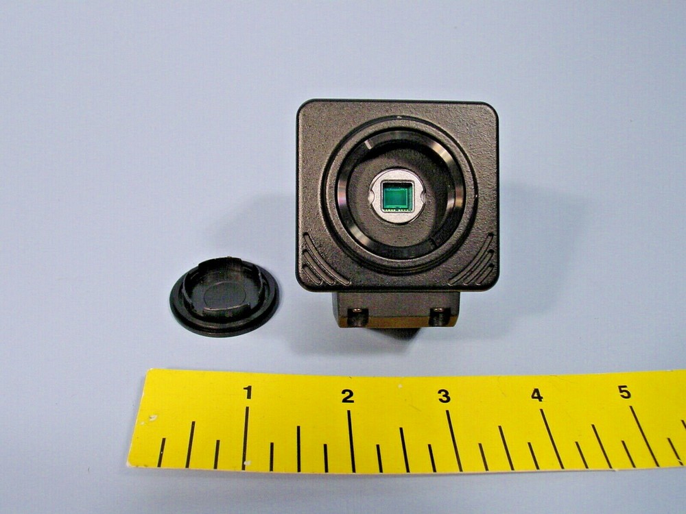 *Hitachi VCC-151A NTSC CCD Box Camera