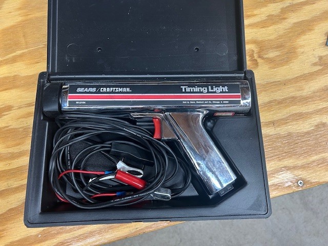 SEARS/CRAFTSMAN inductive TIMING LIGHT 161.2134 with Case    Like New