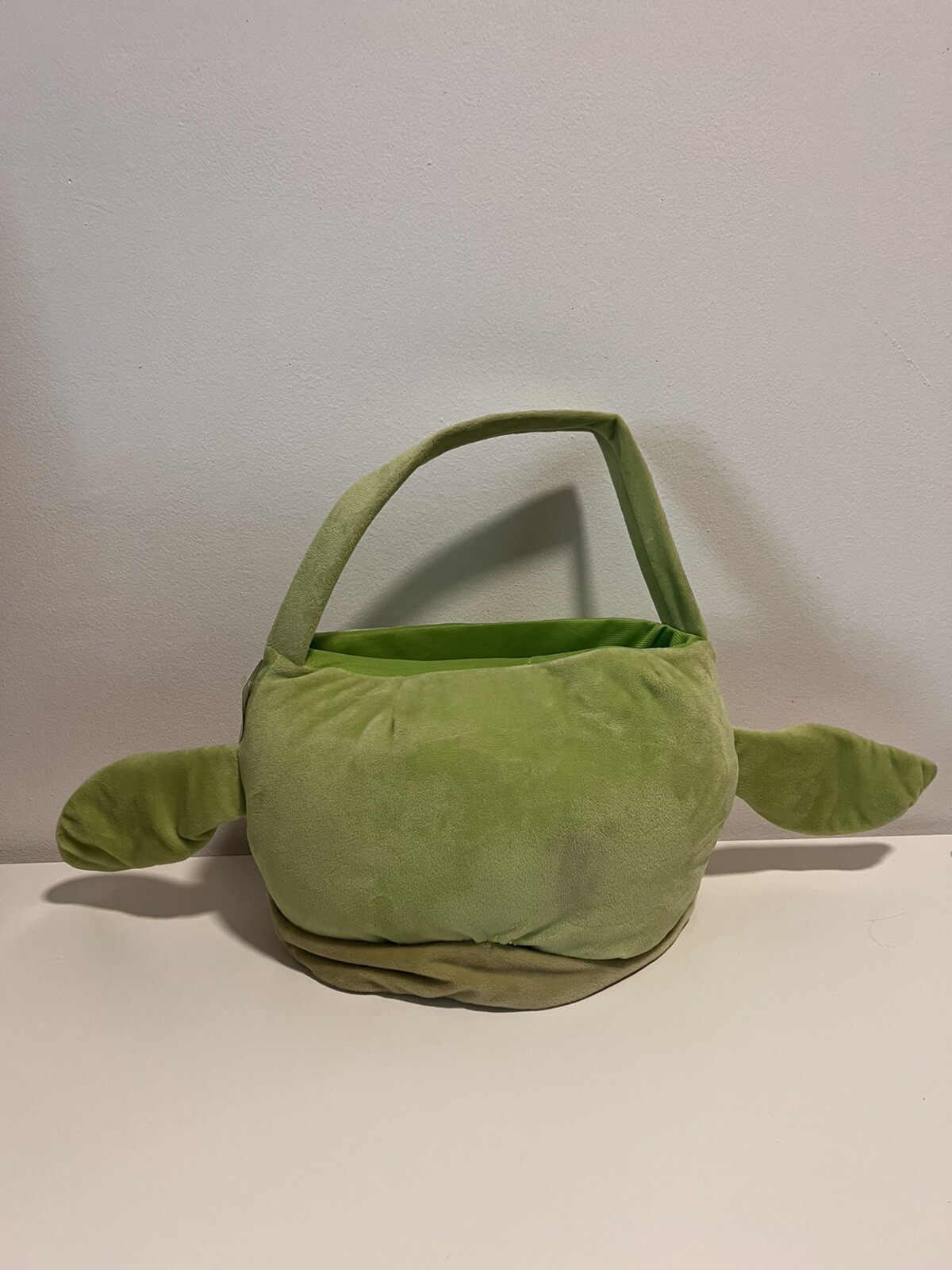 Baby Yoda Plush Easter Basket - Star Wars bucket Mandalorian - RARE HTF