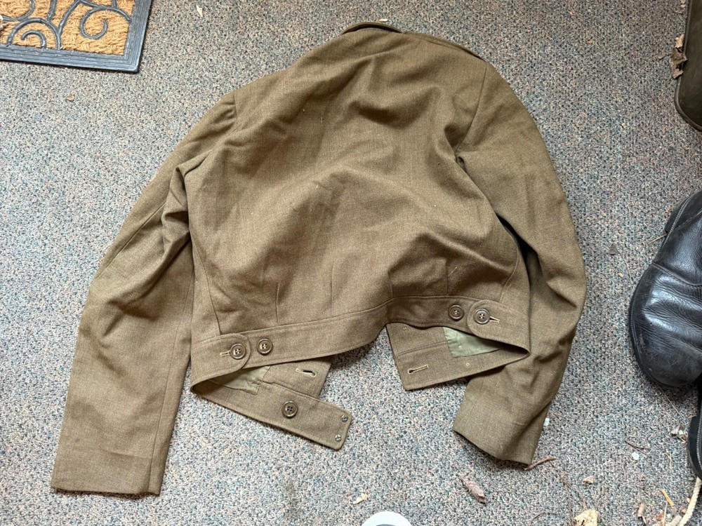 ORIGINAL WWII US ARMY EM NCO M1944 CLASS A IKE JACKET- XSMALL 36R