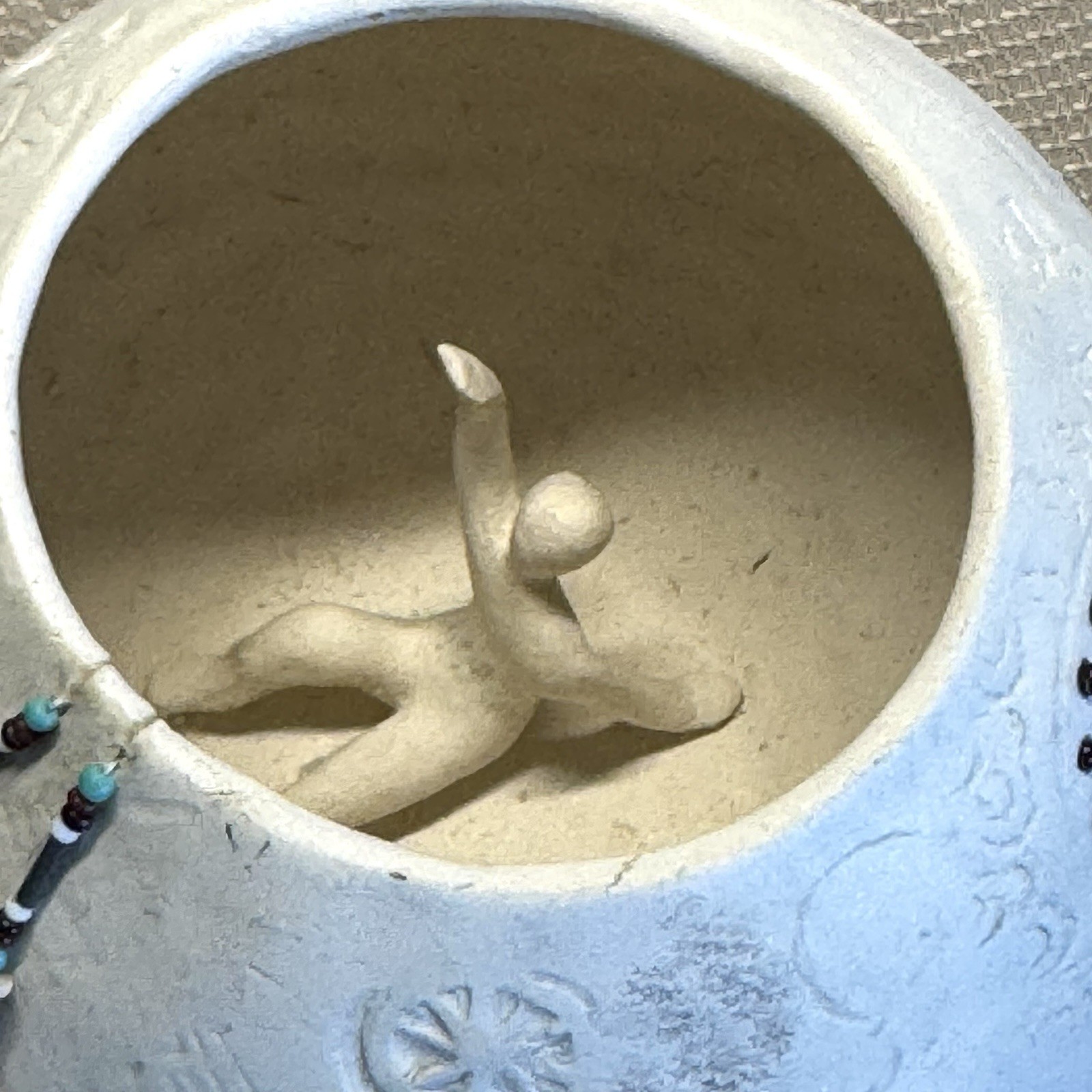 Navajo Vase Blomgren Art Piece Interior relief figurine Feathers Vintage