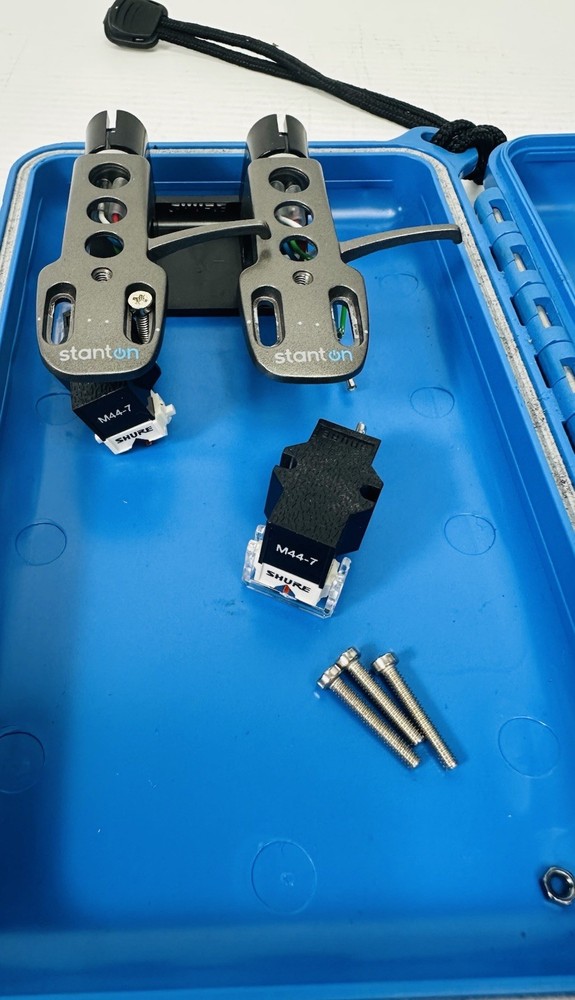 SHURE Stanton w/Hard Case M-44-7