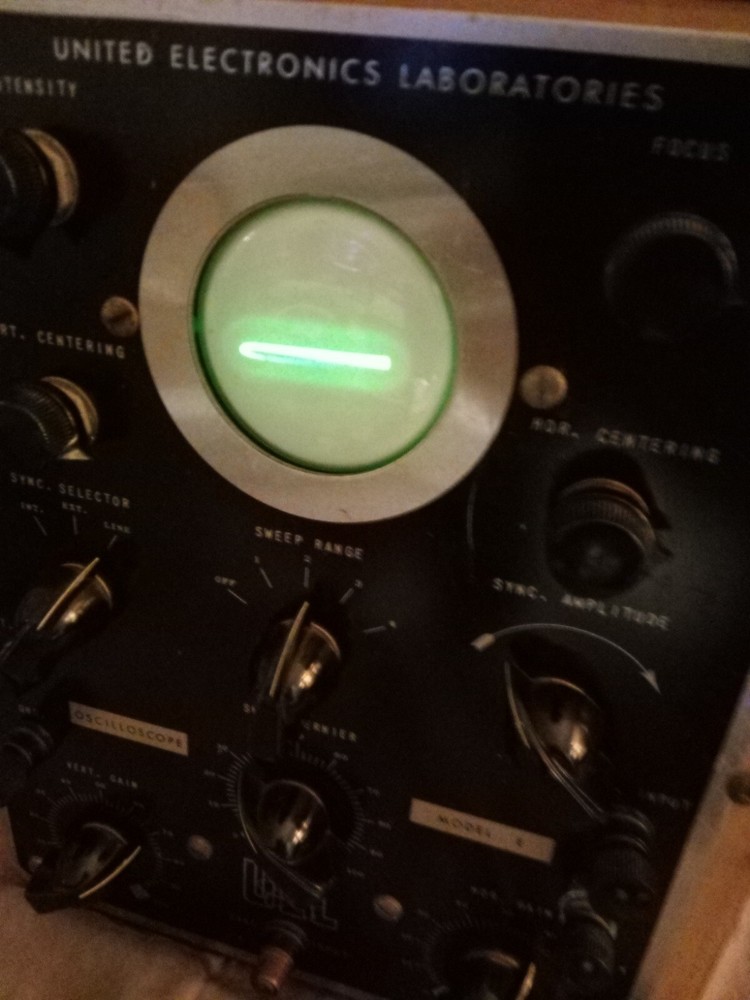 Vintage United Electronics Laboratories UEL Oscilloscope Model E