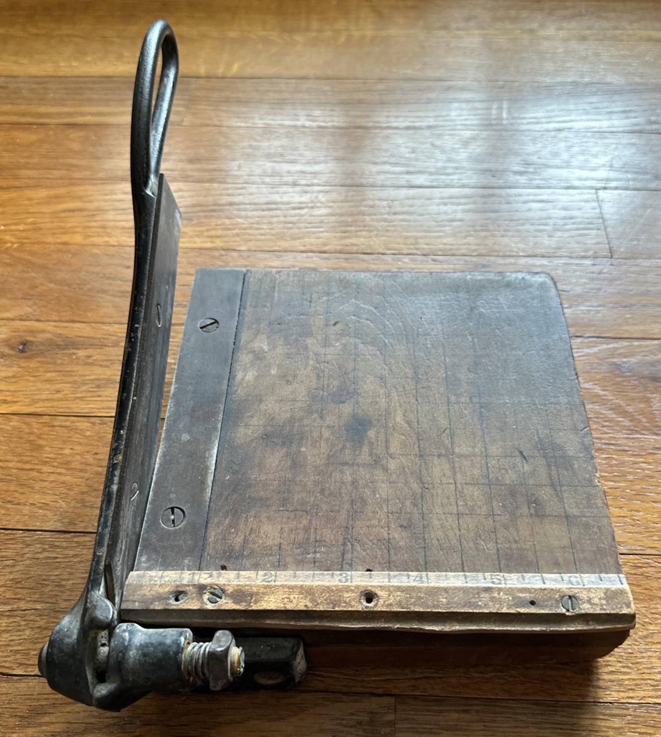 Vintage Wood Small Photo Paper Cutter 6" x 7" - Blade Needs Sharping