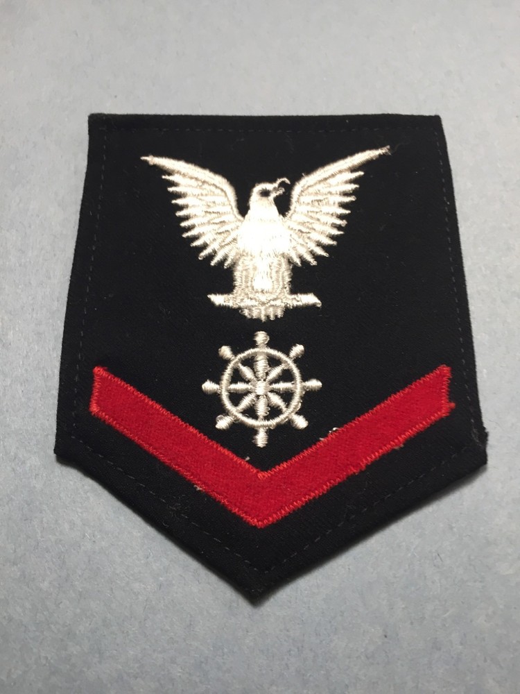 US Navy - Quartermaster Rate 3rd class Patch (Male size) Eagle facing Right