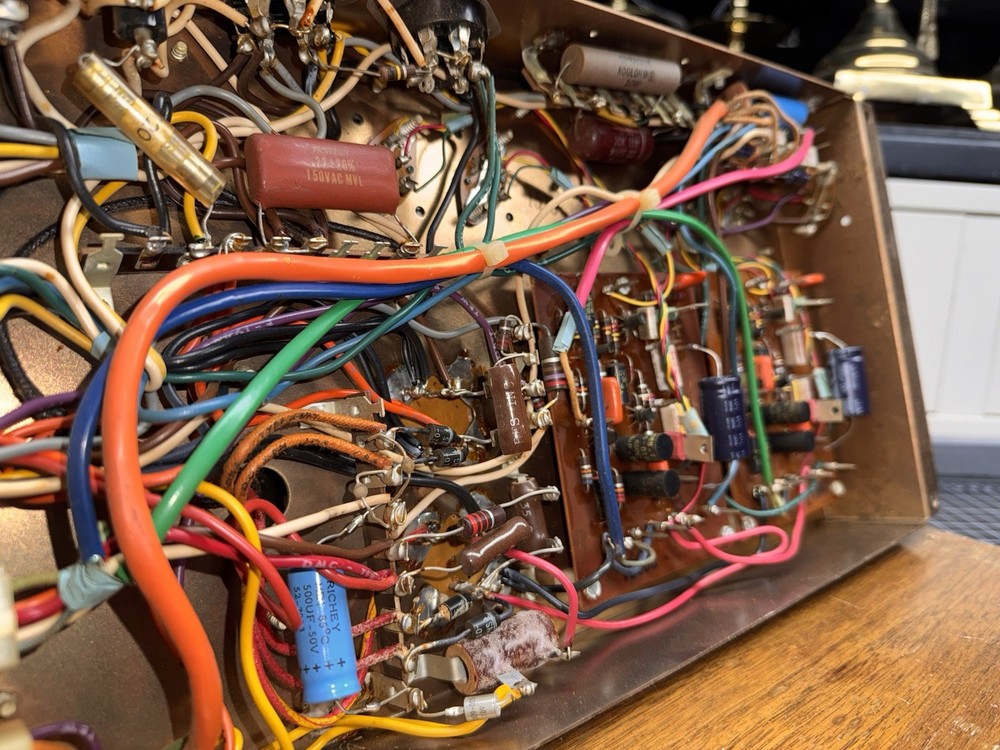 amplifier By Leslie .60s-70s