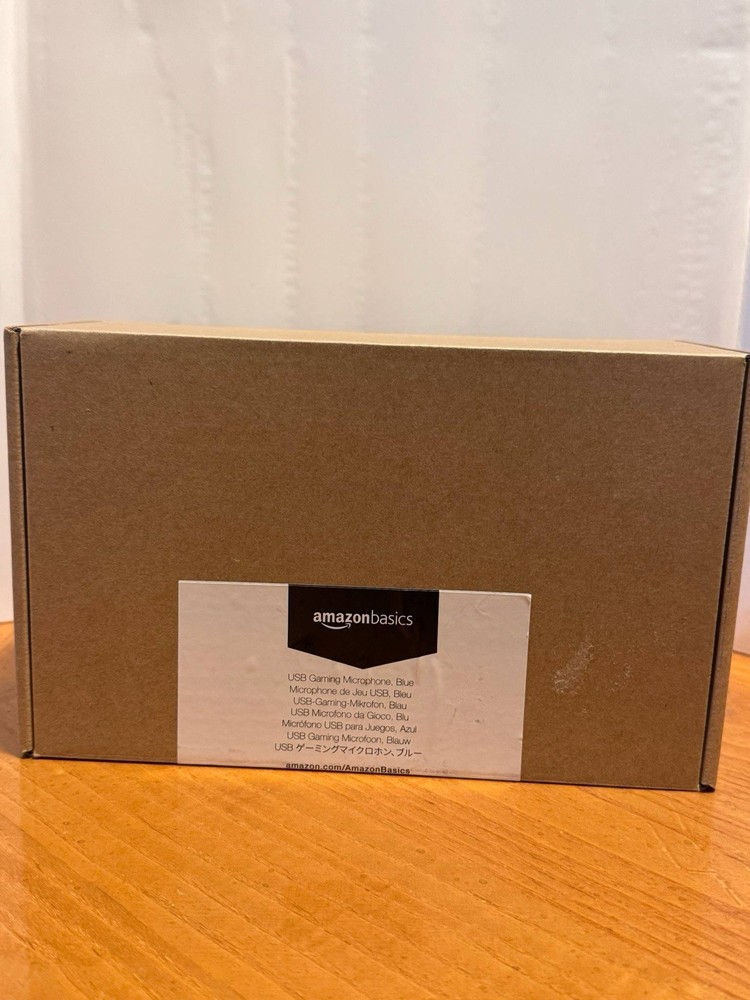 Amazon Basics USB Gaming Microphone