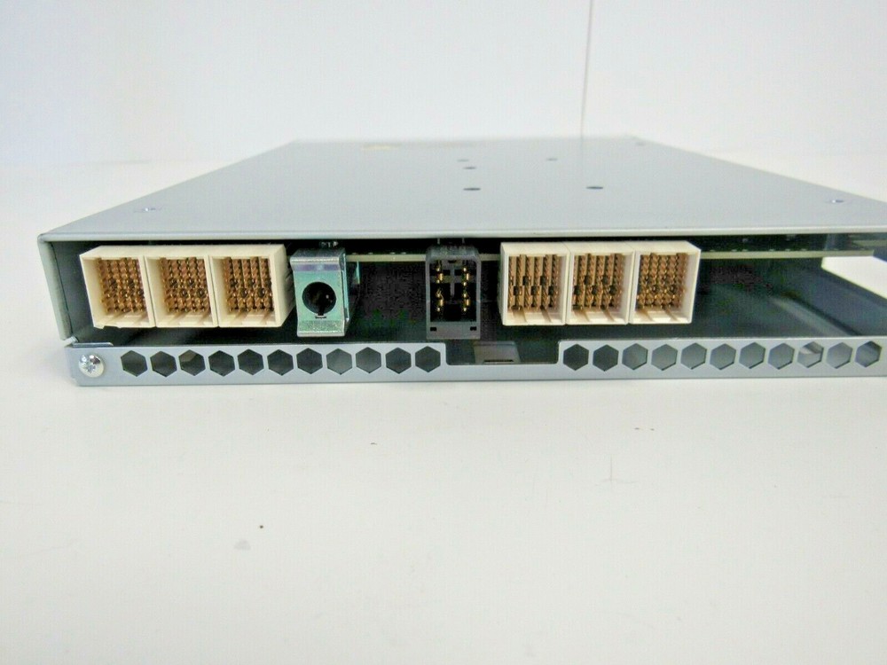 NetApp X5712A-R6 IOM3 Controller Module for DS4243 111-00485 30-3
