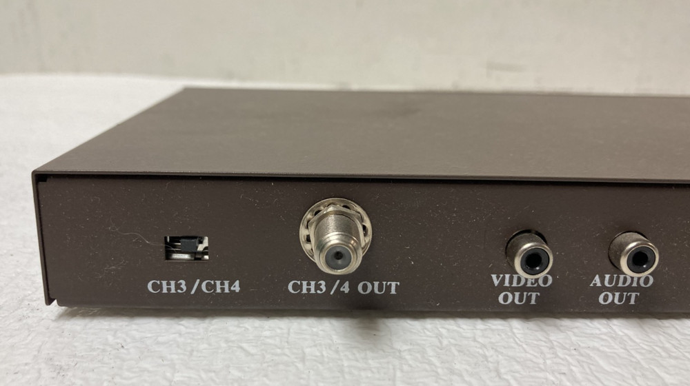 API CC-1101 Closed Caption Decoder No Power Supply