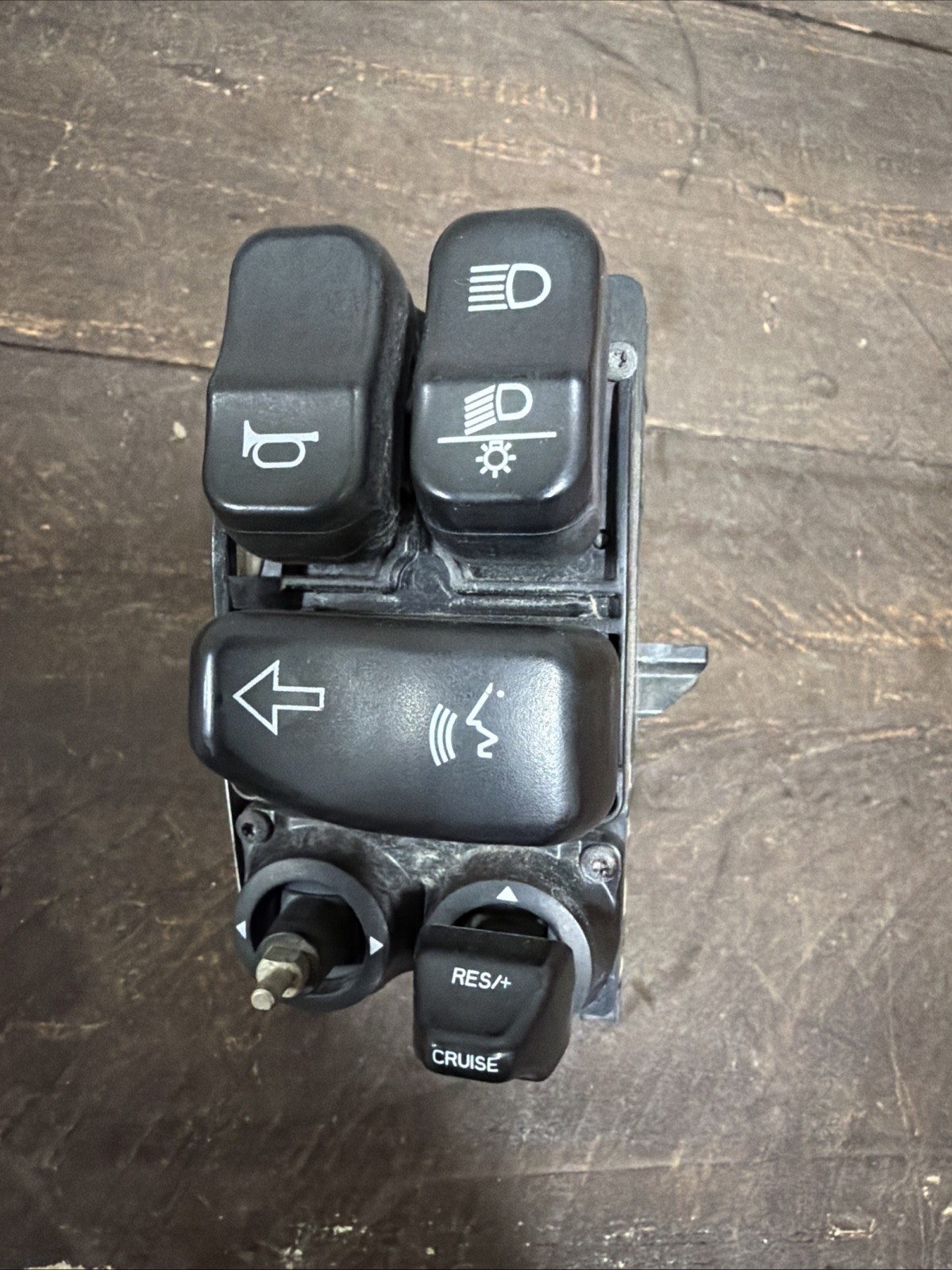 2014-2023 OEM Harley Davidson Touring LEFT Switch Pack Control Switch 71500091