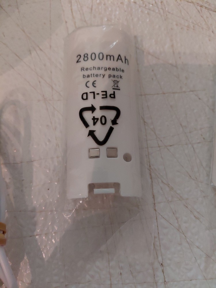 Wii Rechargeable Battery Pack + Usb Cable (Nib)