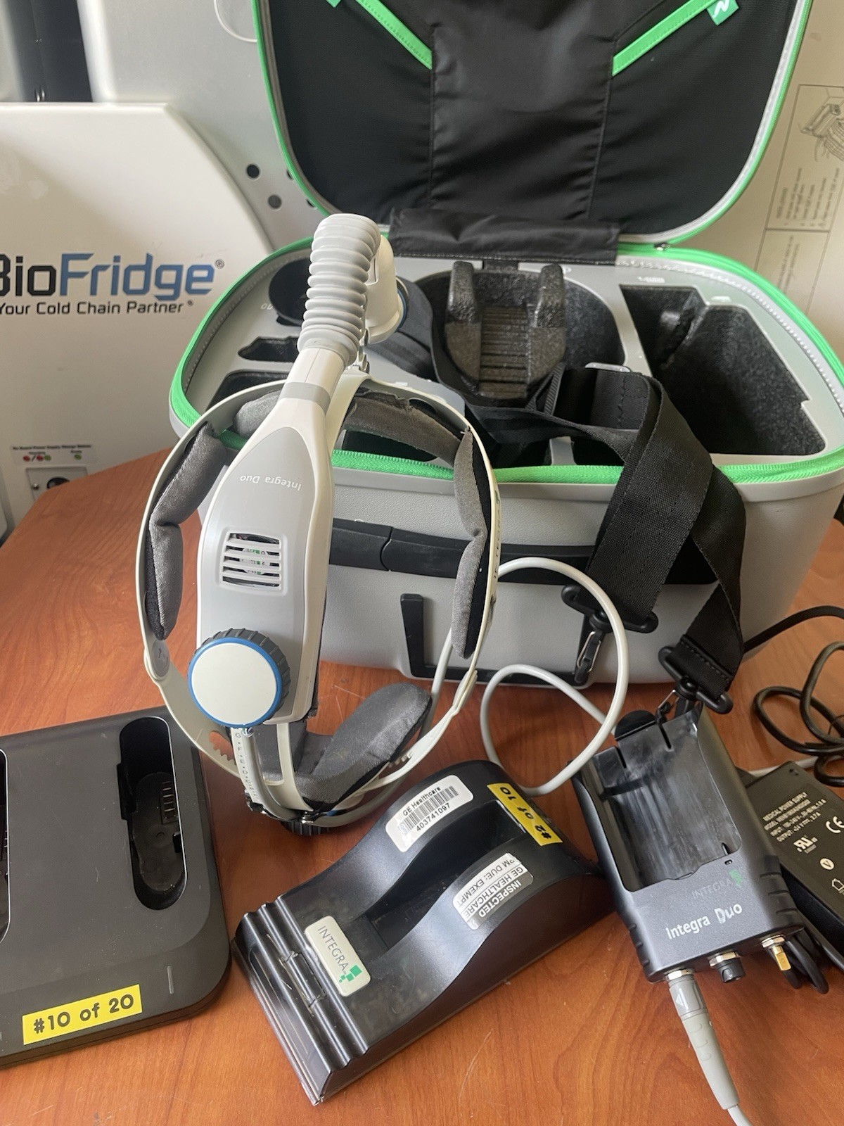 Integra Duo 90600/90624/90523/90621 LED Headlight, Battery Chargers and Hoster