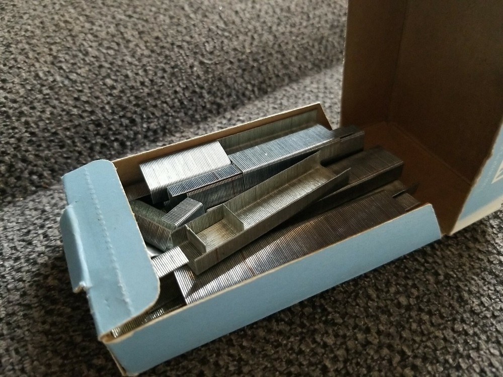 Vintage Bostitch Textron Chisel Point 5000 Standard Staples. 80% full.