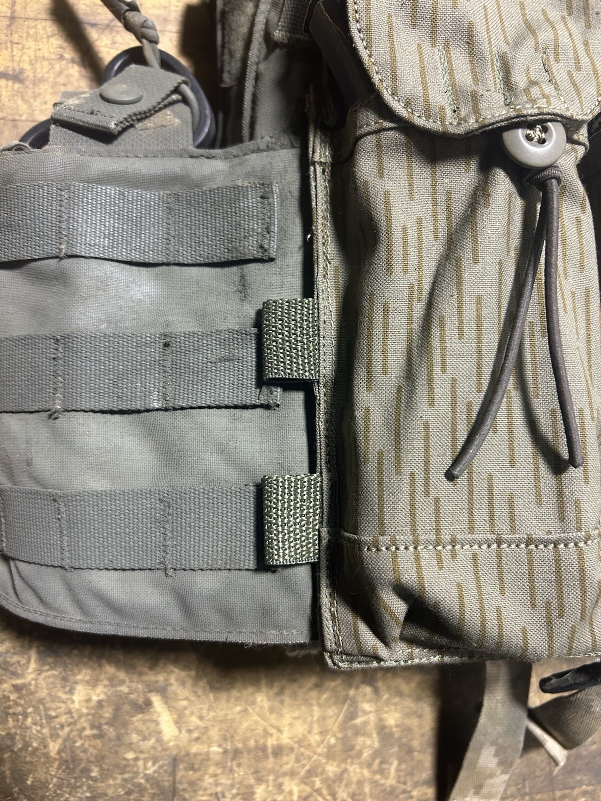 Eastern German Strihctarn Modernized Chicom Style 3 Cell Magazine Placard