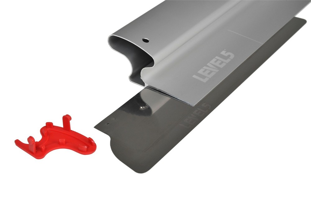 Drywall Skimming Blade 32" Replacement Insert - LEVEL5 | 4-954