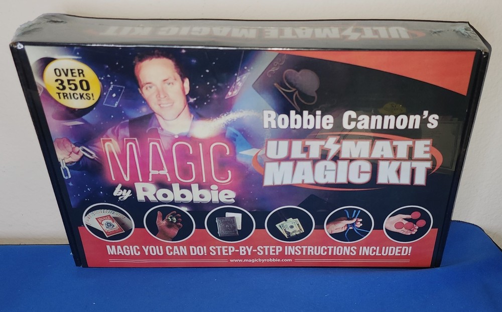 Ultimate Magic Set 350 Tricks, Easy To Learn by Robbie Cannon