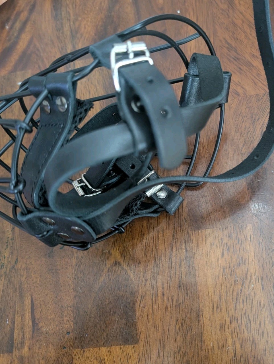 Wire Basket Dog Muzzle Metal Cage Adjustable Leather Strap Black