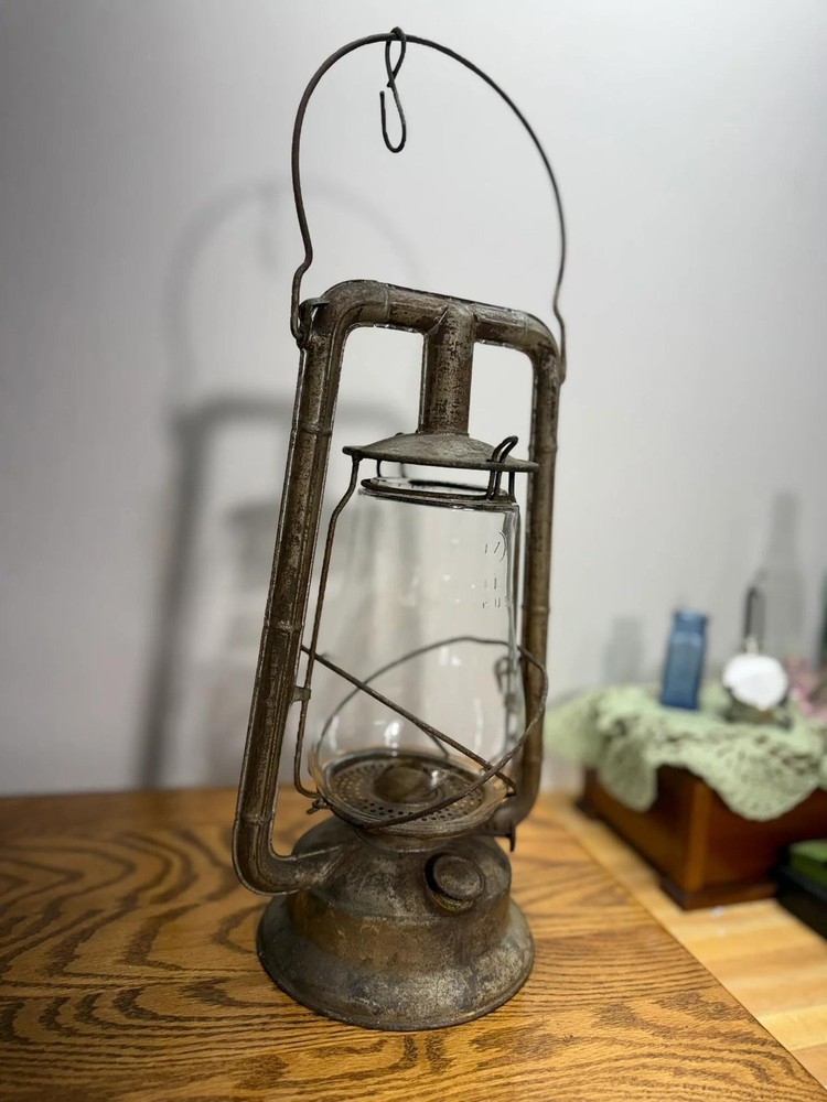 Dietz Monarch Lantern