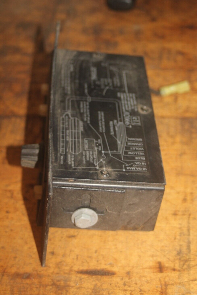 Code 3 Narrowstik Traffic Advisor Controller 020667 7410