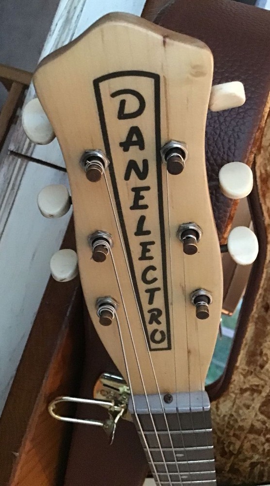 BLACK DANELECTRO WATERSLIDE HEADSTOCK DECAL